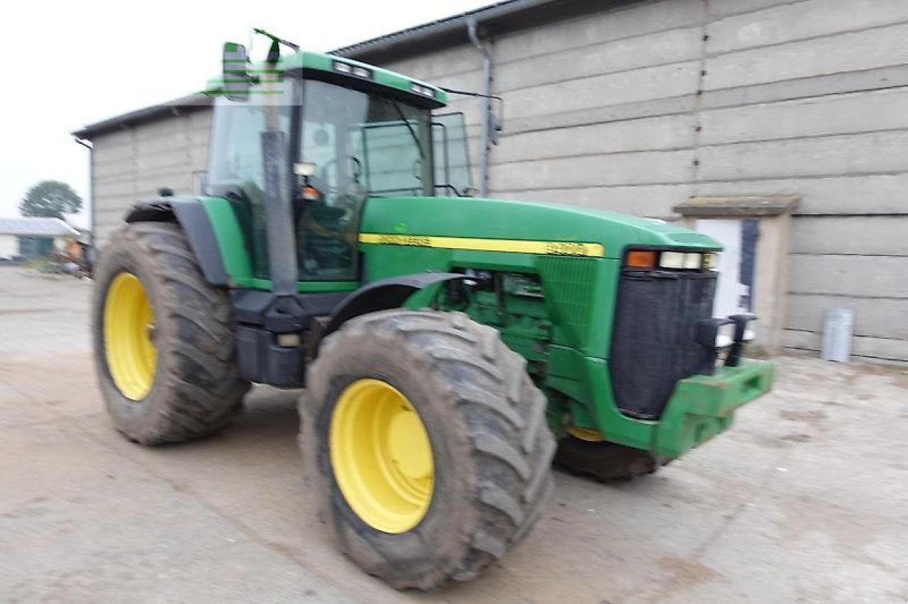 Traktor типа John Deere 8400, Gebrauchtmaschine в HARDENBECK (Фотография 17)