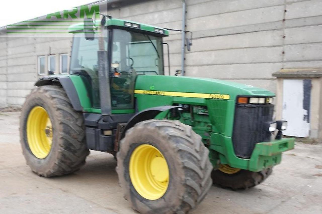 Traktor типа John Deere 8400, Gebrauchtmaschine в HARDENBECK (Фотография 8)