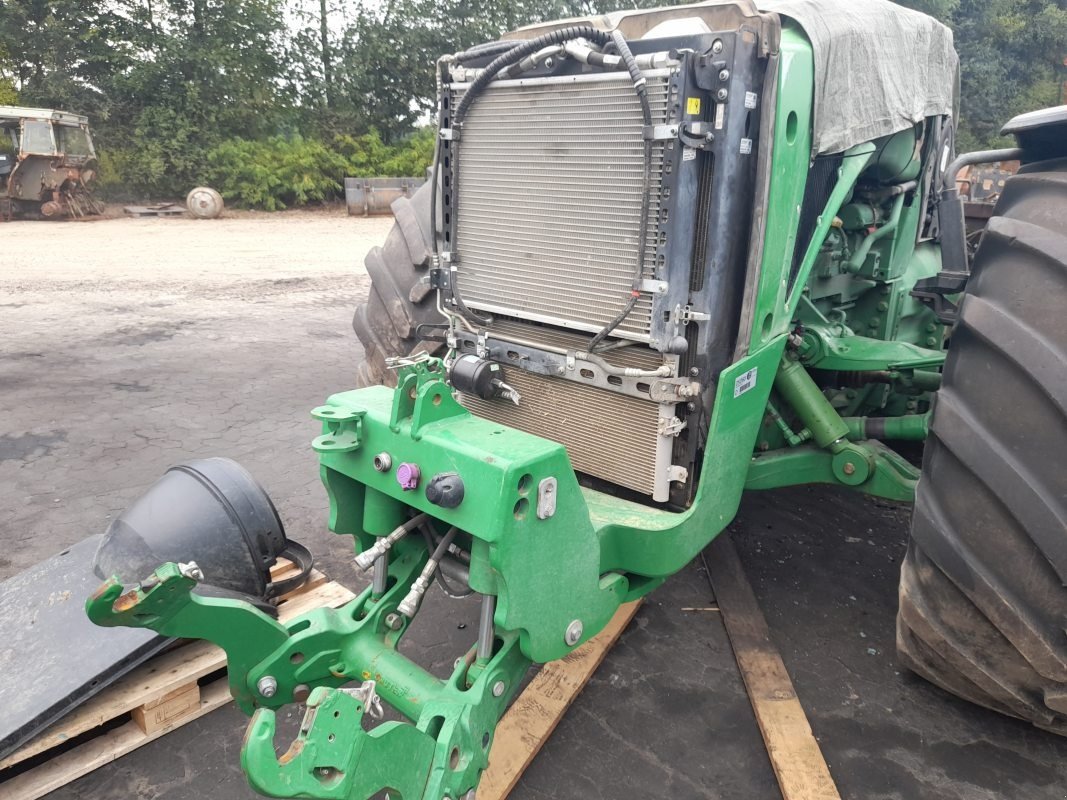 Traktor Türe ait John Deere 8400R, Gebrauchtmaschine içinde Viborg (resim 4)