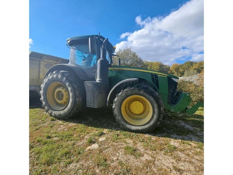 Traktor Türe ait John Deere 8400R, Gebrauchtmaschine içinde PITHIVIERS Cedex (resim 1)