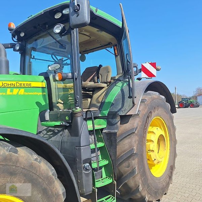 Traktor du type John Deere 8400R, Gebrauchtmaschine en Salsitz (Photo 9)