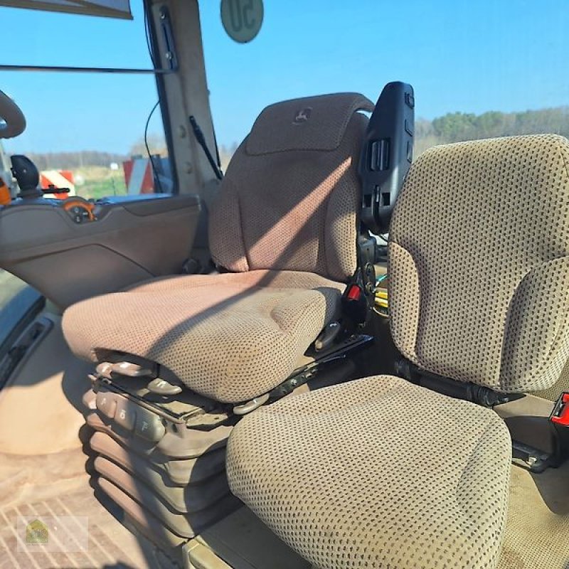 Traktor du type John Deere 8400R, Gebrauchtmaschine en Salsitz (Photo 14)