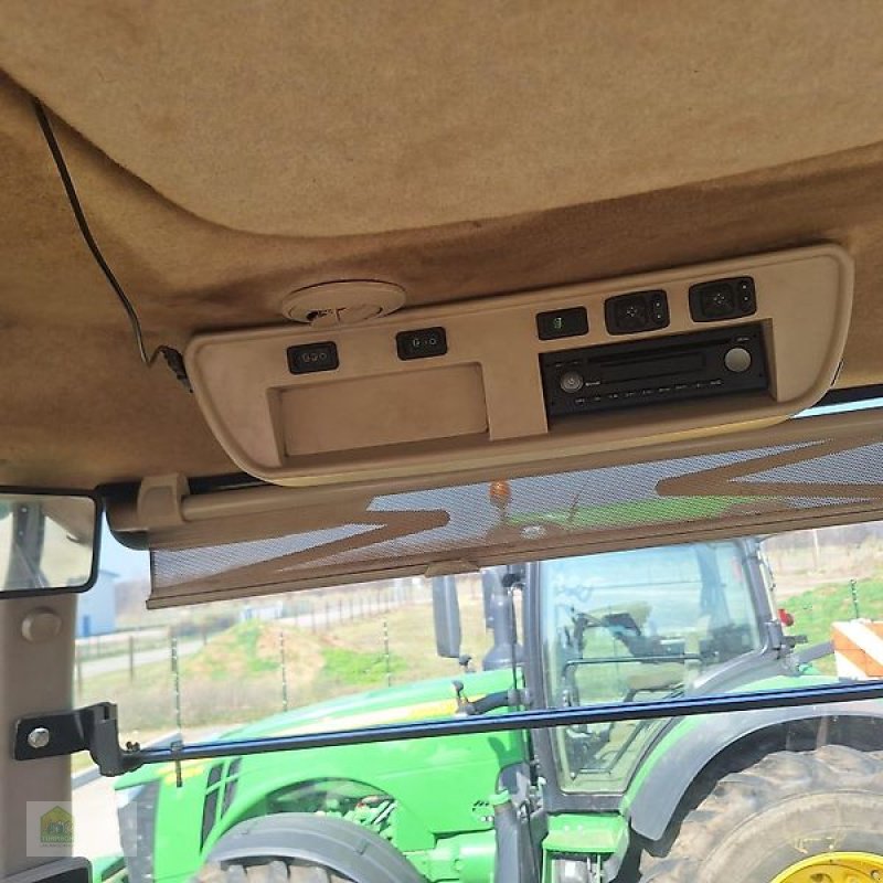 Traktor du type John Deere 8400R, Gebrauchtmaschine en Salsitz (Photo 16)