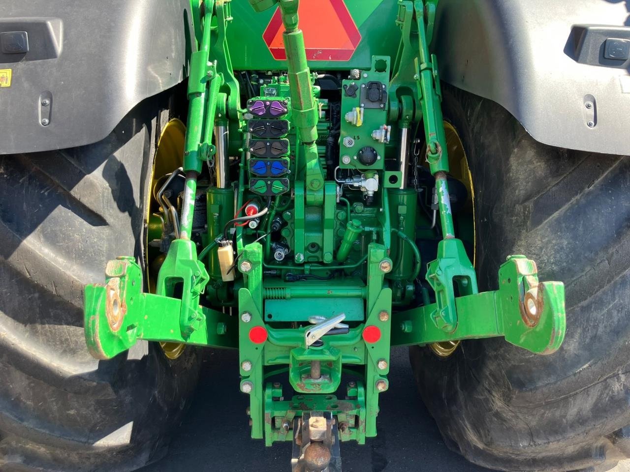 Traktor of the type John Deere 8400R, Gebrauchtmaschine in Odense (Picture 2)