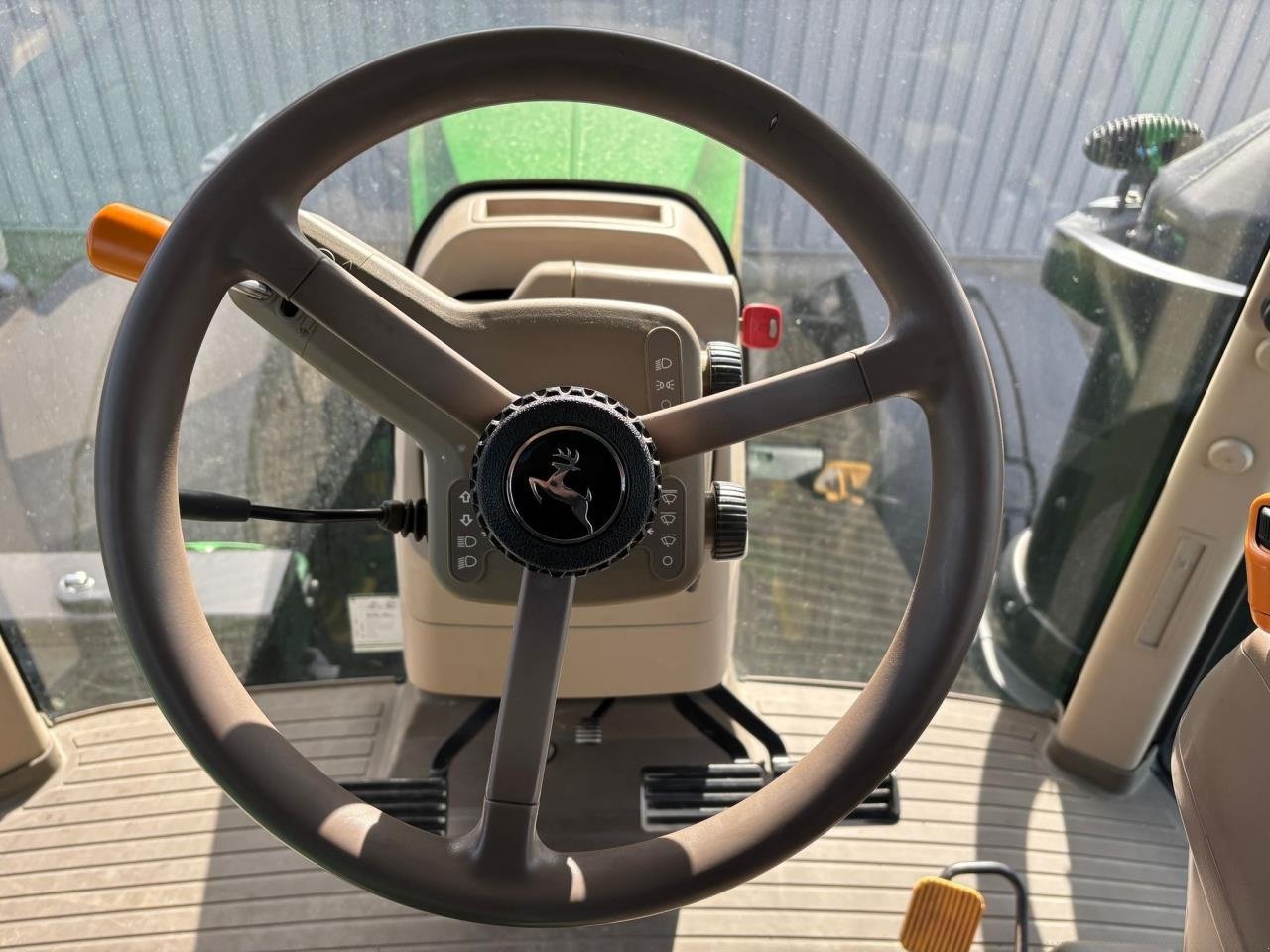 Traktor tipa John Deere 8400R, Gebrauchtmaschine u Trige (Slika 7)