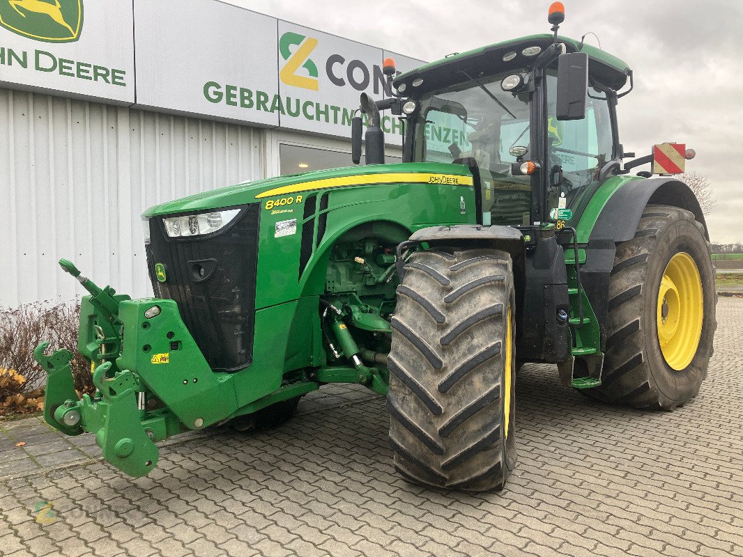 Traktor типа John Deere 8400R, Gebrauchtmaschine в Sonnewalde (Фотография 1)