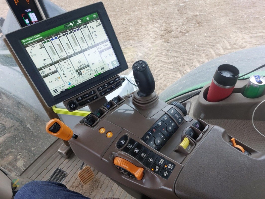 Traktor του τύπου John Deere 8400R, Gebrauchtmaschine σε Gerichshain (Φωτογραφία 16)