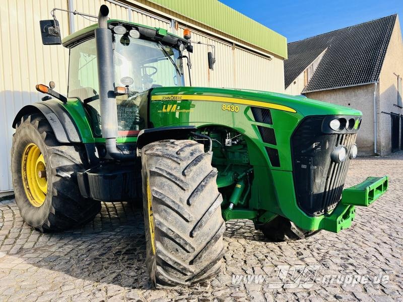 Traktor типа John Deere 8430 PowerShift, Gebrauchtmaschine в Sülzetal OT Altenweddingen (Фотография 2)