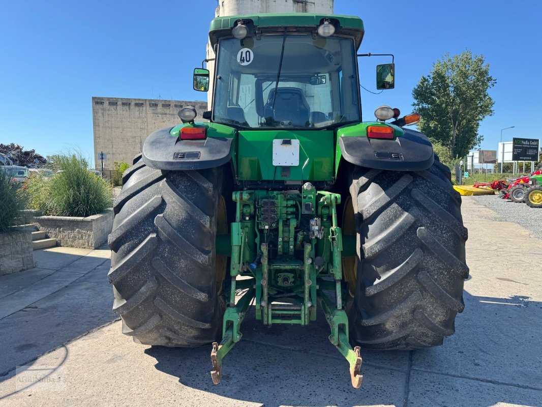 Traktor van het type John Deere 8520 PowrShift, Gebrauchtmaschine in Prenzlau (Foto 4)
