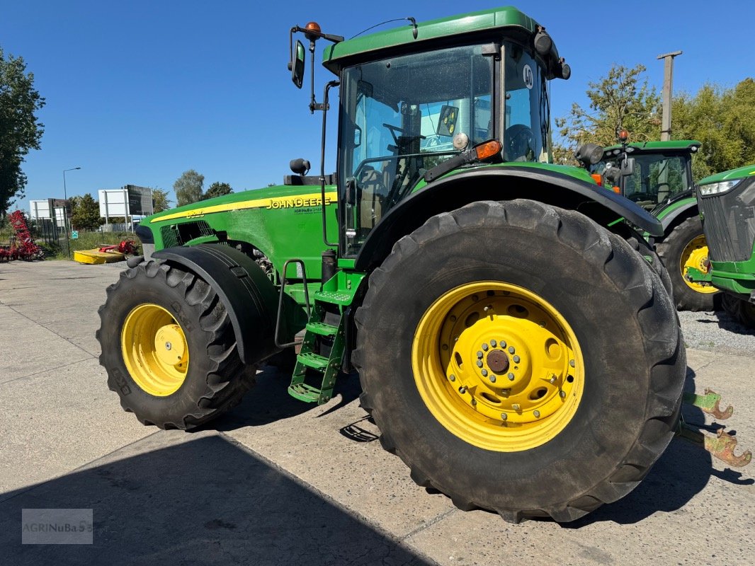 Traktor van het type John Deere 8520 PowrShift, Gebrauchtmaschine in Prenzlau (Foto 7)