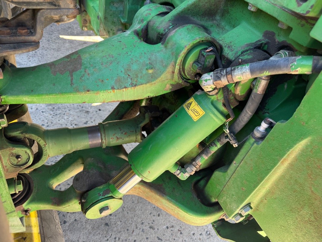 Traktor van het type John Deere 8520 PowrShift, Gebrauchtmaschine in Prenzlau (Foto 13)