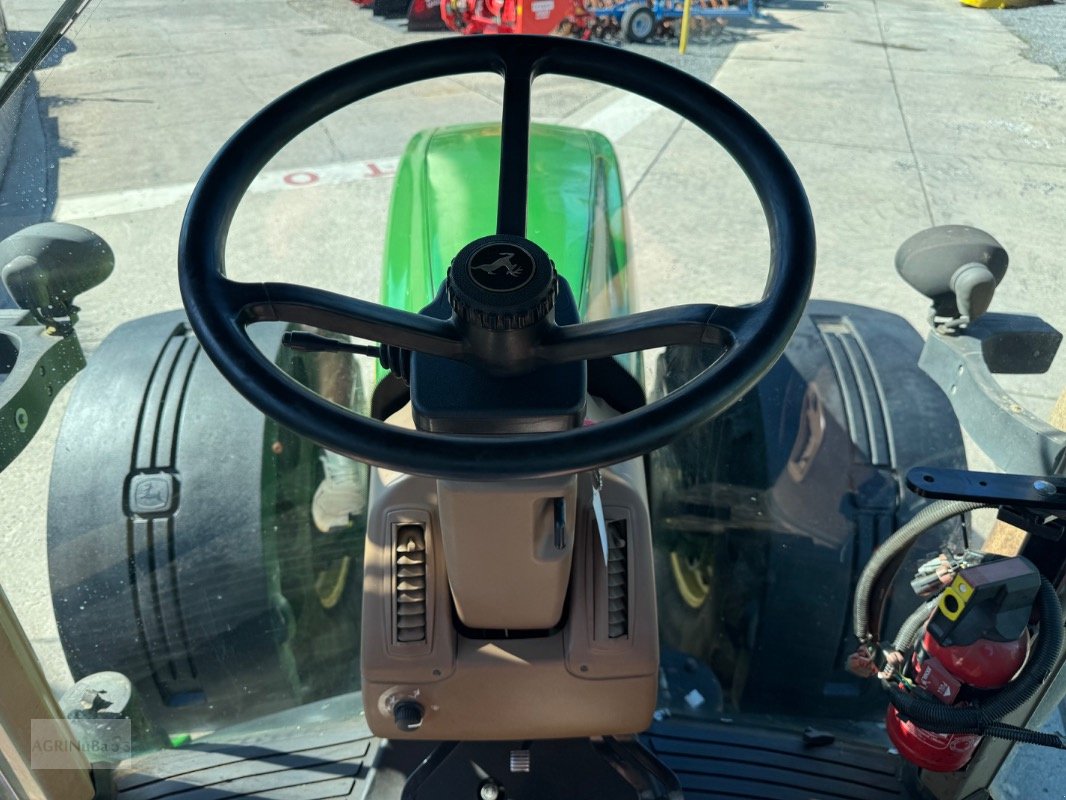 Traktor van het type John Deere 8520 PowrShift, Gebrauchtmaschine in Prenzlau (Foto 23)