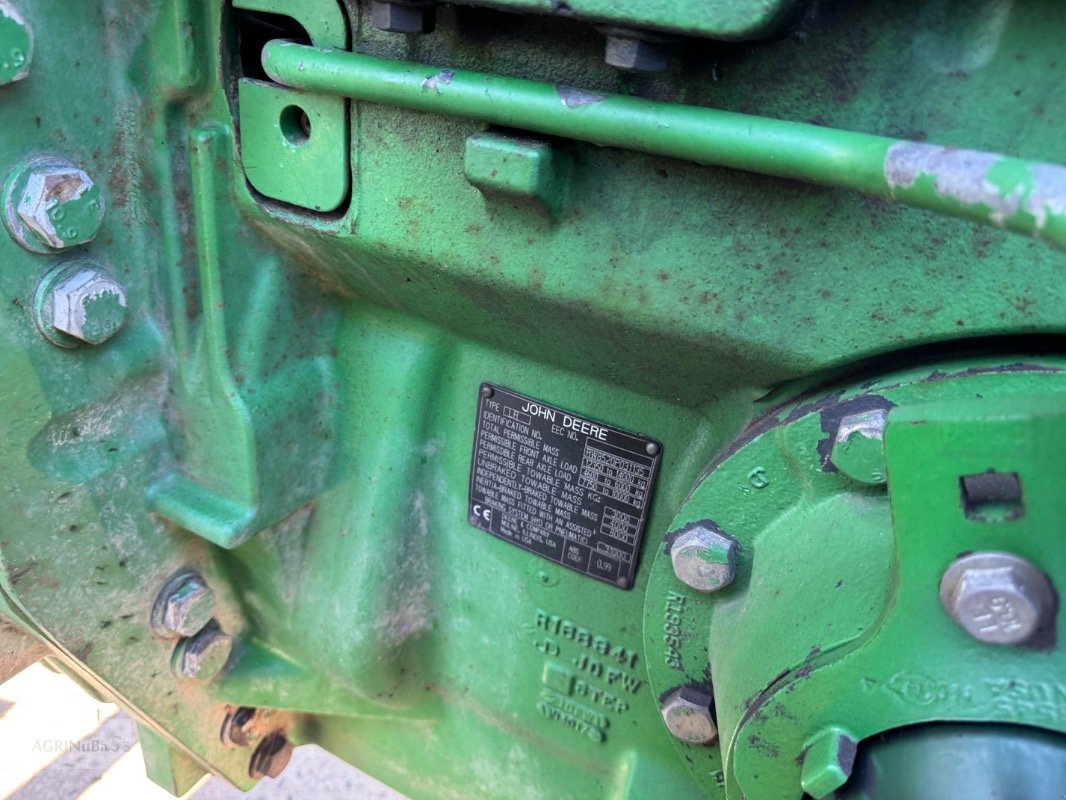 Traktor van het type John Deere 8520 PowrShift, Gebrauchtmaschine in Prenzlau (Foto 27)