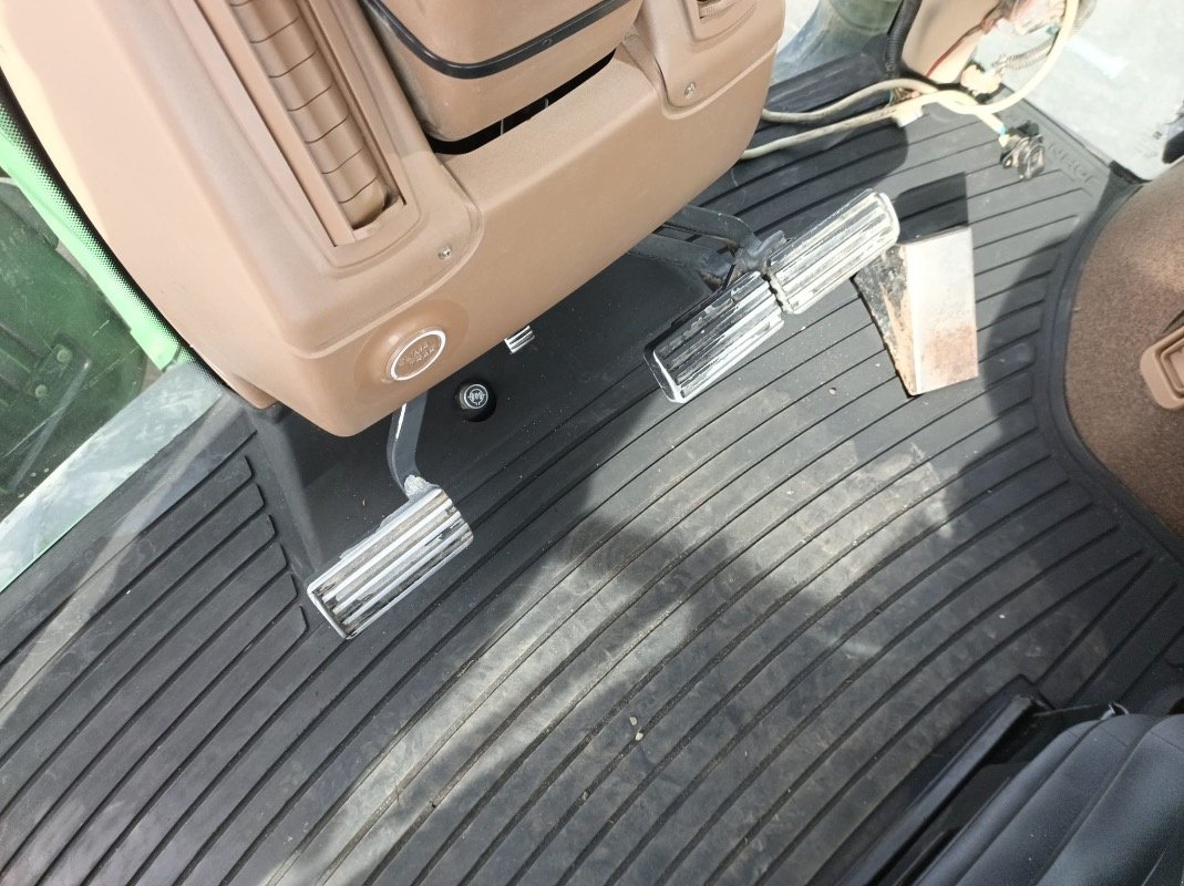 Traktor of the type John Deere 8520, Gebrauchtmaschine in Liebenwalde (Picture 7)