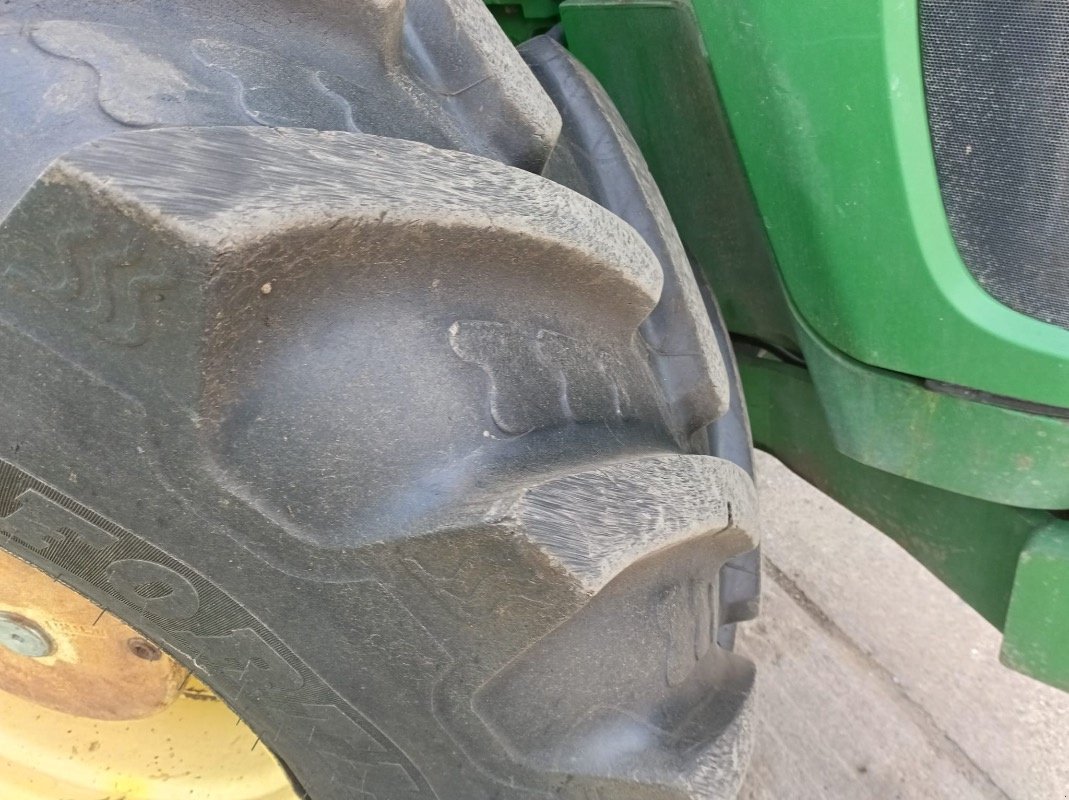 Traktor of the type John Deere 8520, Gebrauchtmaschine in Liebenwalde (Picture 11)