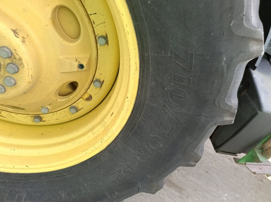 Traktor of the type John Deere 8520, Gebrauchtmaschine in Liebenwalde (Picture 12)