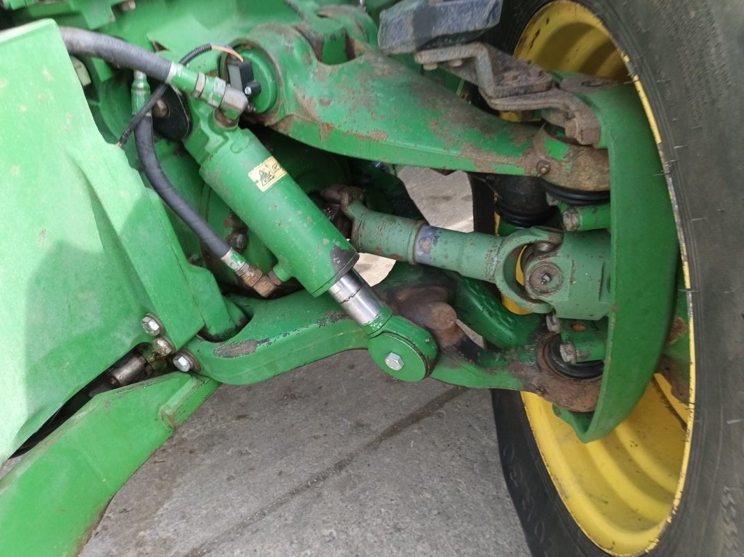 Traktor of the type John Deere 8520, Gebrauchtmaschine in Liebenwalde (Picture 23)