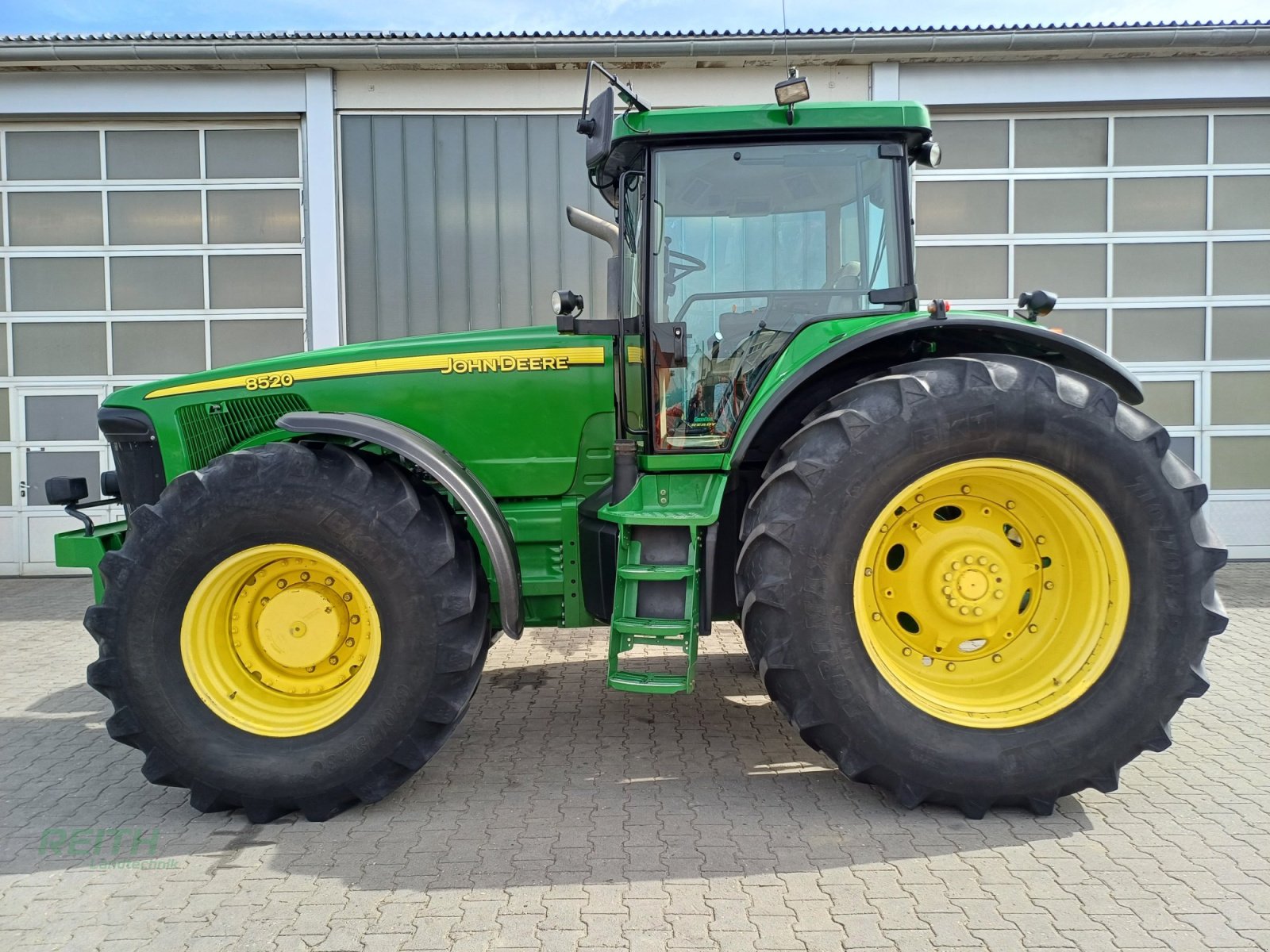 Traktor a típus John Deere 8520, Gebrauchtmaschine ekkor: Wolnzach (Kép 1)