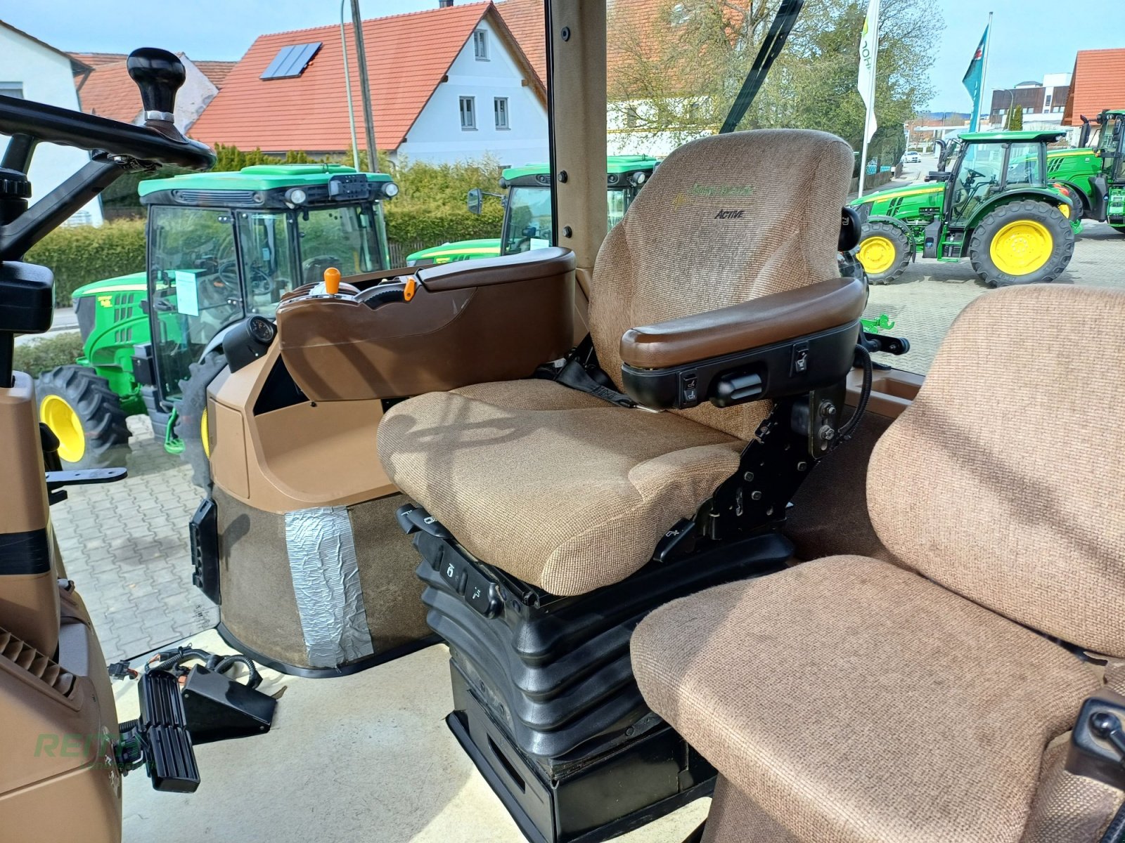 Traktor a típus John Deere 8520, Gebrauchtmaschine ekkor: Wolnzach (Kép 25)