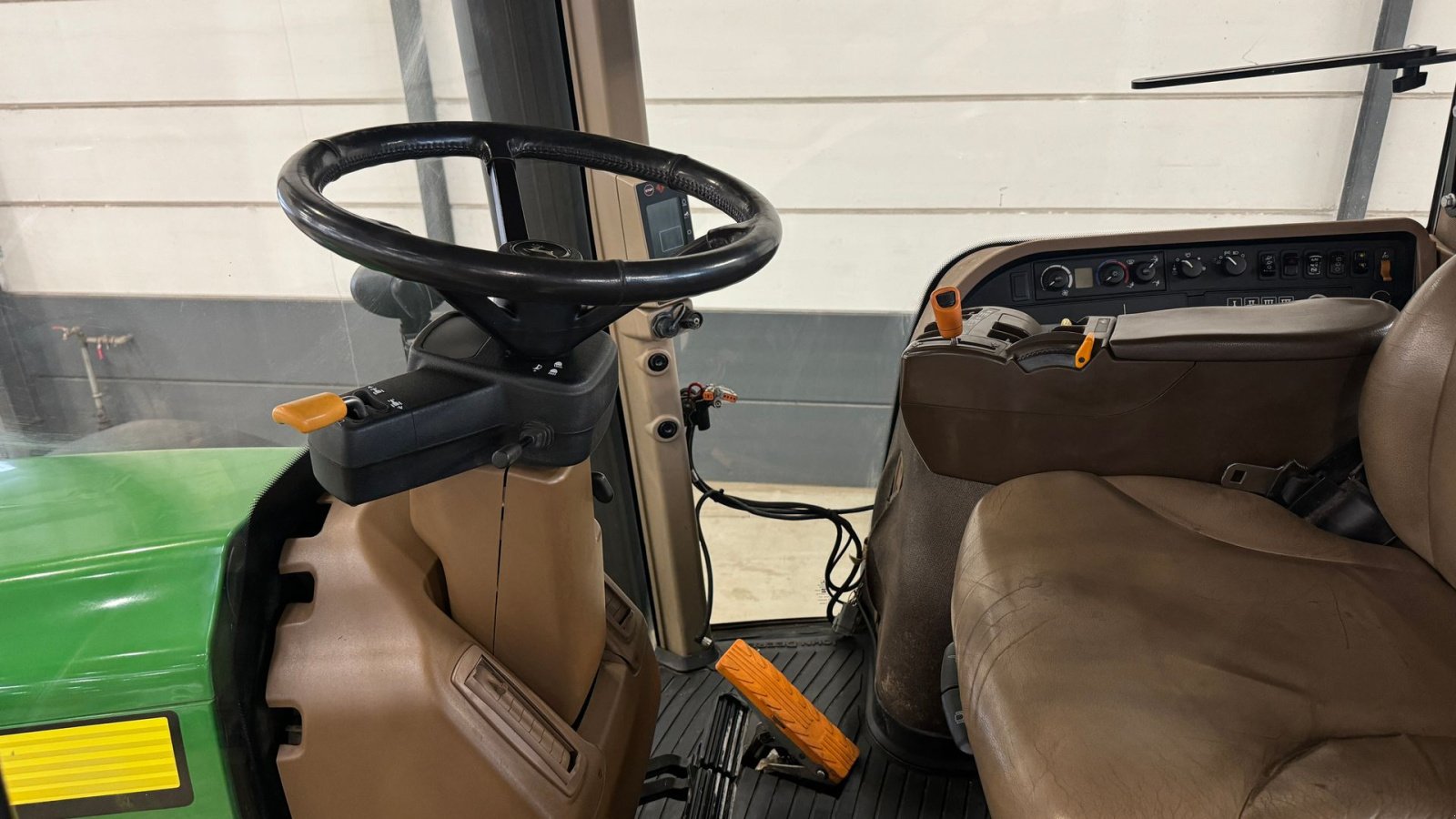 Traktor от тип John Deere 8530 Autopower, Gebrauchtmaschine в Haderup (Снимка 14)