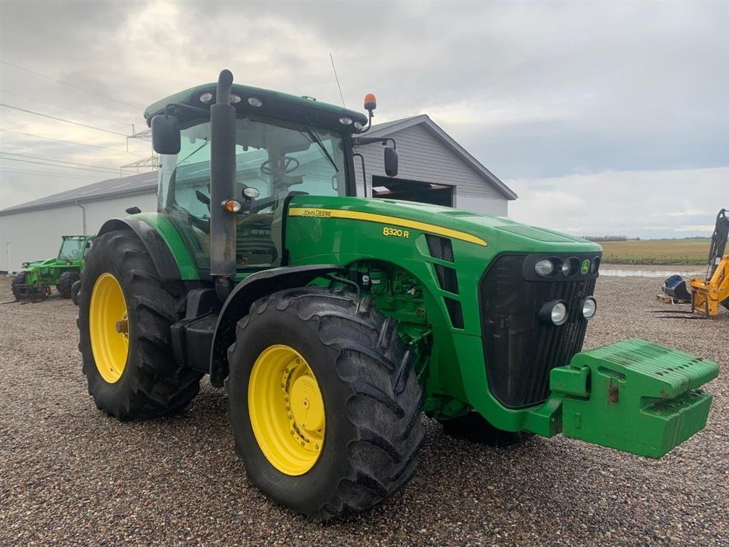 Traktor des Typs John Deere 8530 KØBES, Gebrauchtmaschine in Mariager (Bild 1)