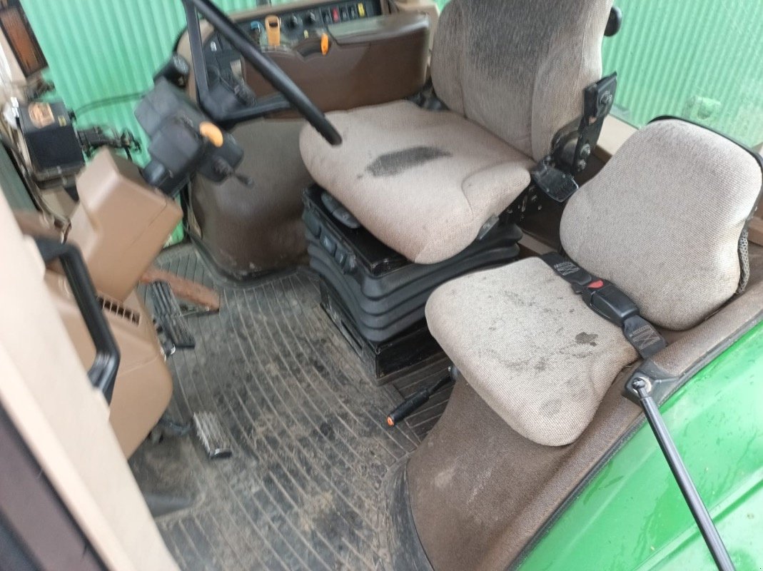 Traktor типа John Deere 8530, Gebrauchtmaschine в Liebenwalde (Фотография 23)