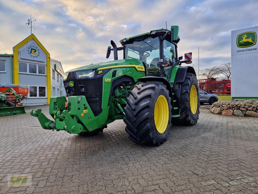 Traktor of the type John Deere 8R 280, Gebrauchtmaschine in Schenkenberg (Picture 1)