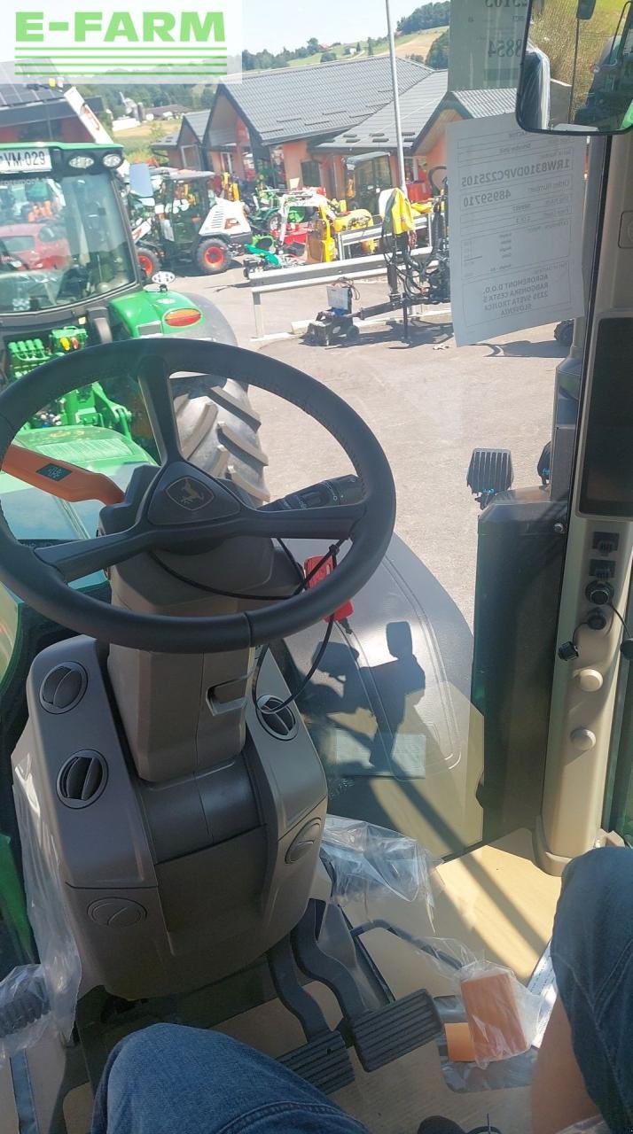 Traktor of the type John Deere 8R 310, Gebrauchtmaschine in SV. TROJIC (Picture 6)