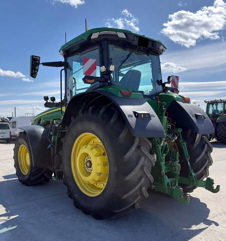 Traktor Türe ait John Deere 8R 310, Gebrauchtmaschine içinde Orţişoara (resim 5)
