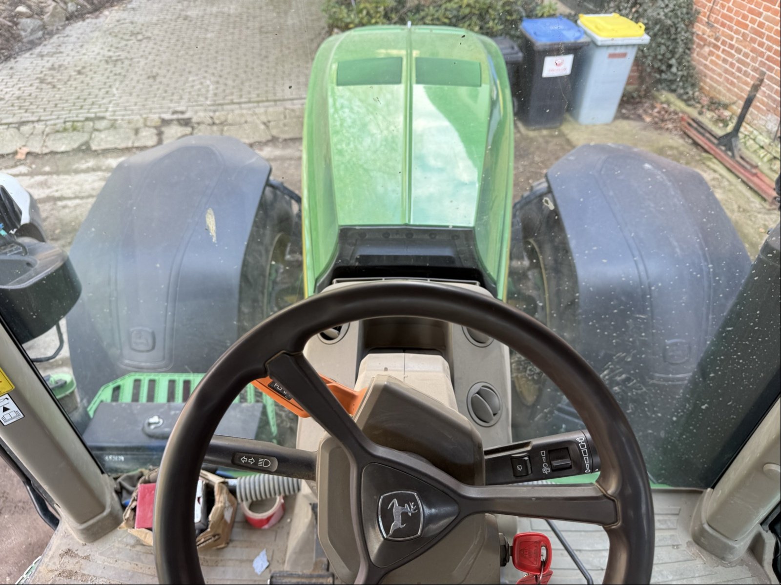 Traktor от тип John Deere 8R 340, Gebrauchtmaschine в Bützow (Снимка 10)