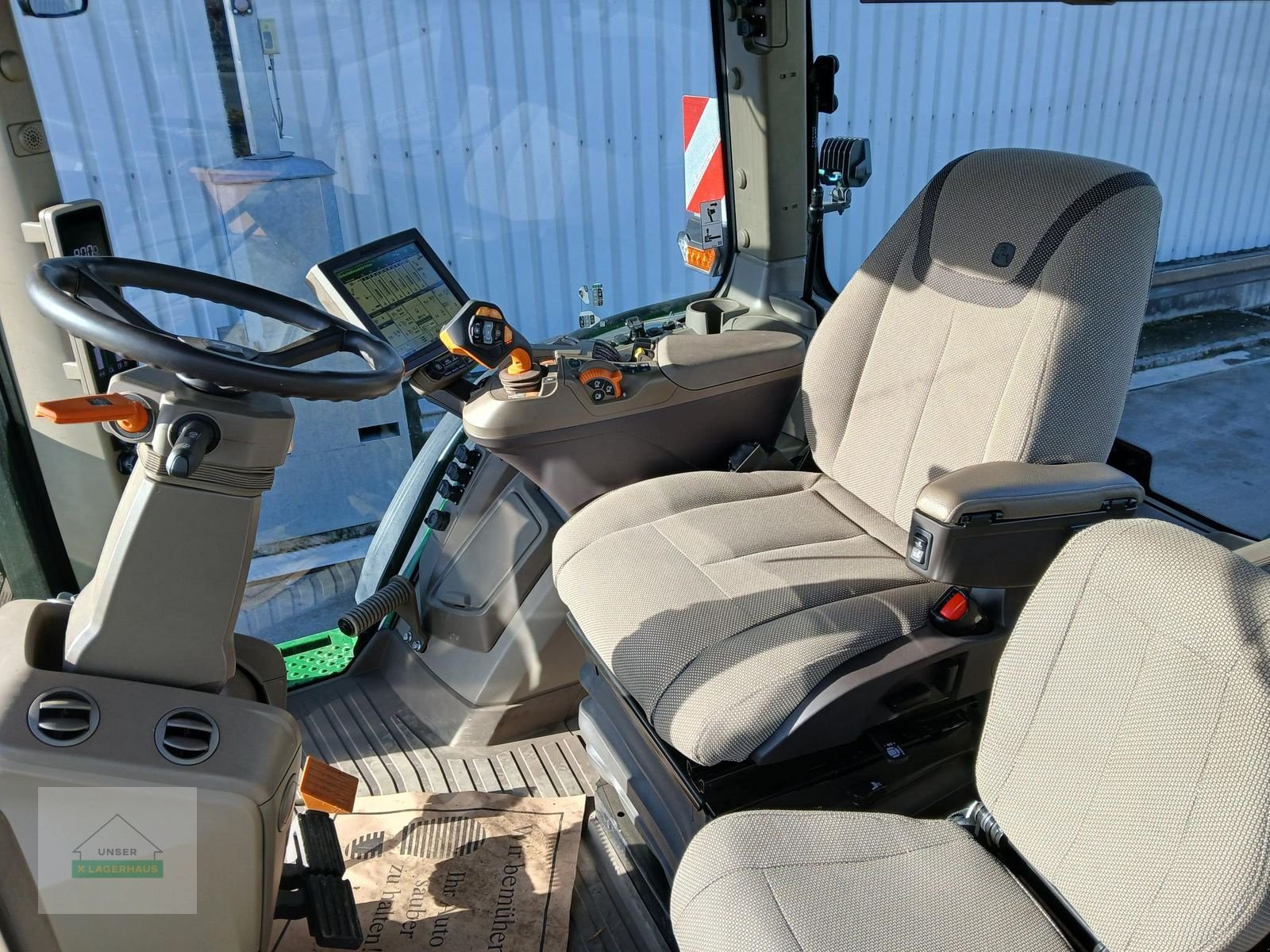 Traktor типа John Deere 8R 370 (Autopowr), Vorführmaschine в Voitsberg (Фотография 8)