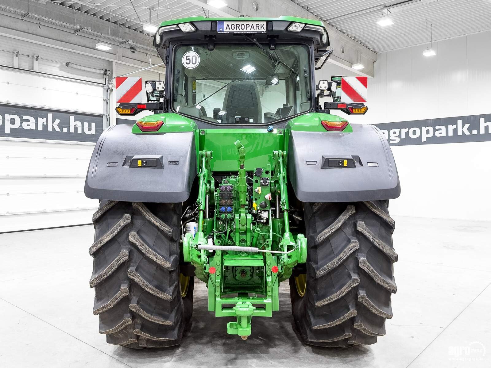 Traktor типа John Deere 8R 370 ILS, Gebrauchtmaschine в Csengele (Фотография 5)