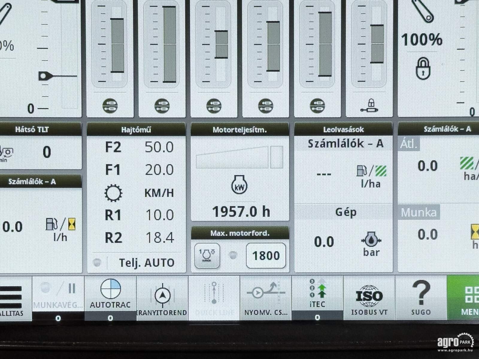 Traktor типа John Deere 8R 370 ILS, Gebrauchtmaschine в Csengele (Фотография 10)