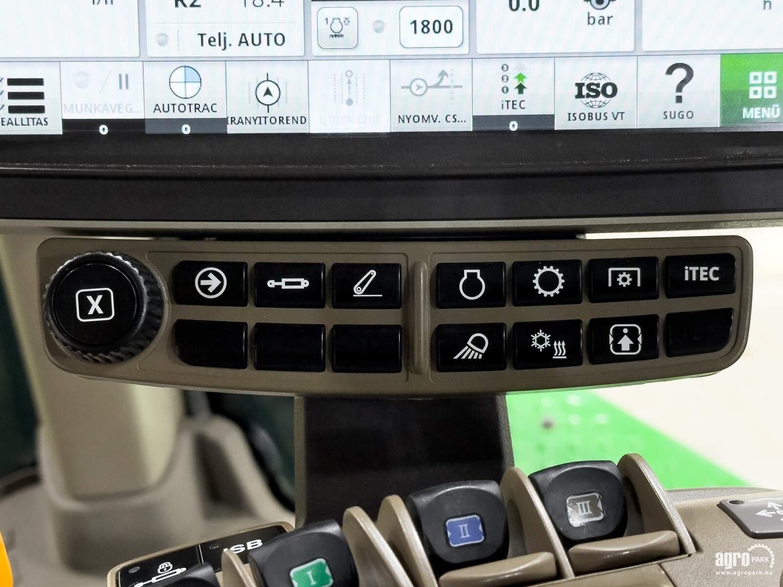 Traktor типа John Deere 8R 370 ILS, Gebrauchtmaschine в Csengele (Фотография 26)