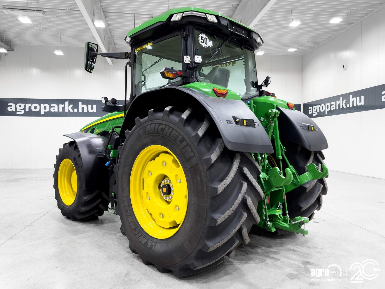Traktor типа John Deere 8R 370 ILS, Gebrauchtmaschine в Csengele (Фотография 4)