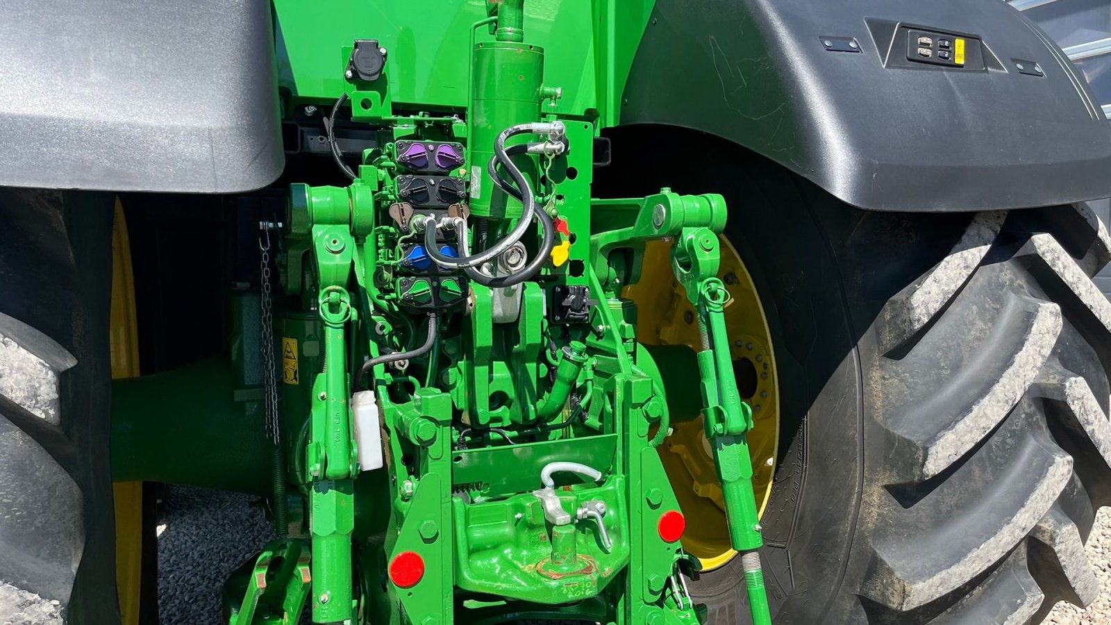 Traktor a típus John Deere 8R 370 Med frontlift, Gebrauchtmaschine ekkor: Lintrup (Kép 15)