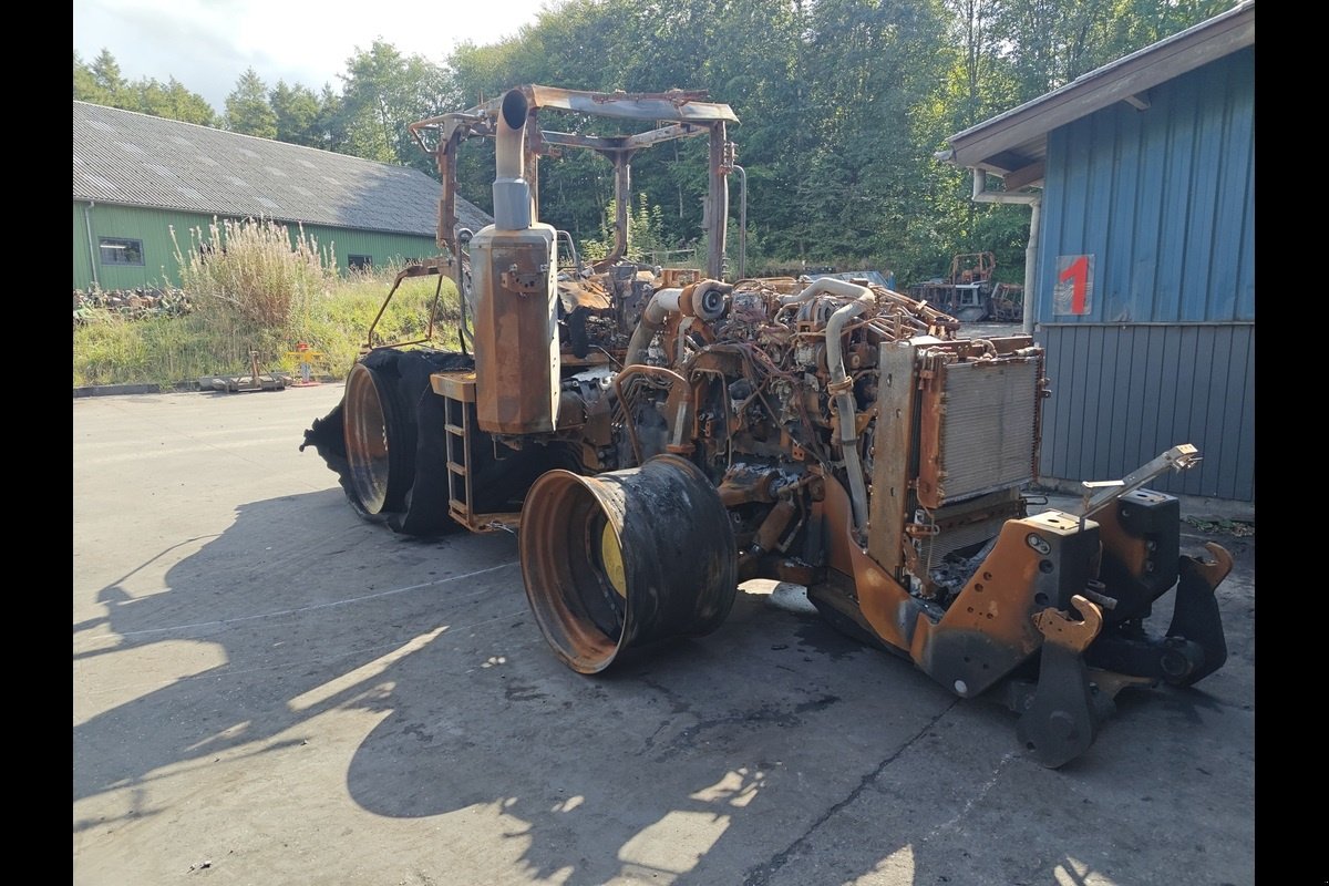 Traktor of the type John Deere 8R 370, Gebrauchtmaschine in Viborg (Picture 2)