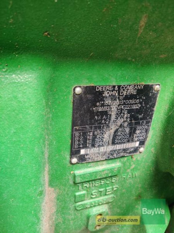 Traktor des Typs John Deere 8R 370, Gebrauchtmaschine in Obertraubling (Bild 5)