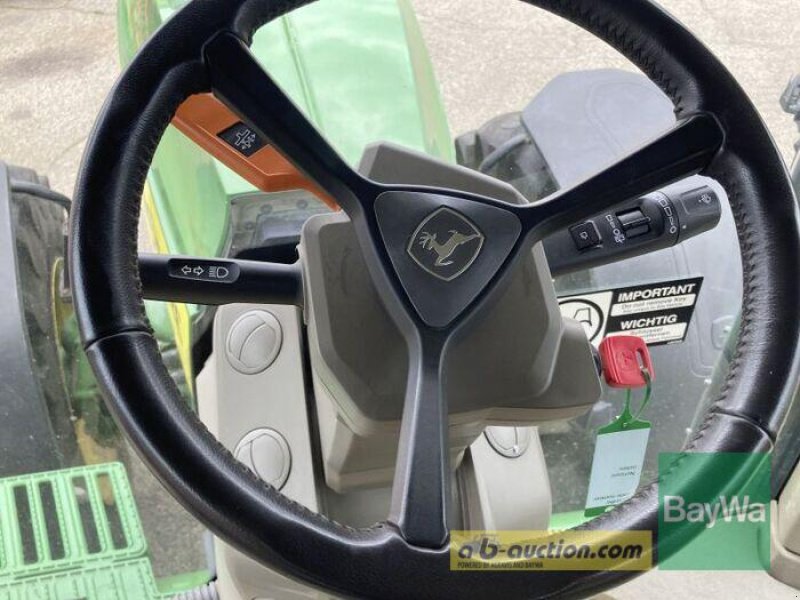 Traktor des Typs John Deere 8R 370, Gebrauchtmaschine in Obertraubling (Bild 2)