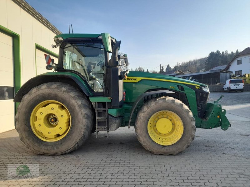 Traktor от тип John Deere 8R 370, Gebrauchtmaschine в Plauen