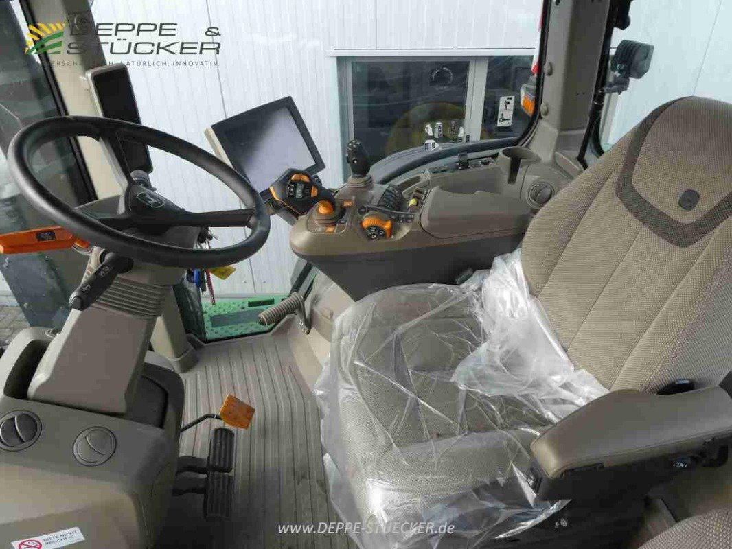 Traktor of the type John Deere 8R 370, Gebrauchtmaschine in Lauterberg/Barbis (Picture 13)