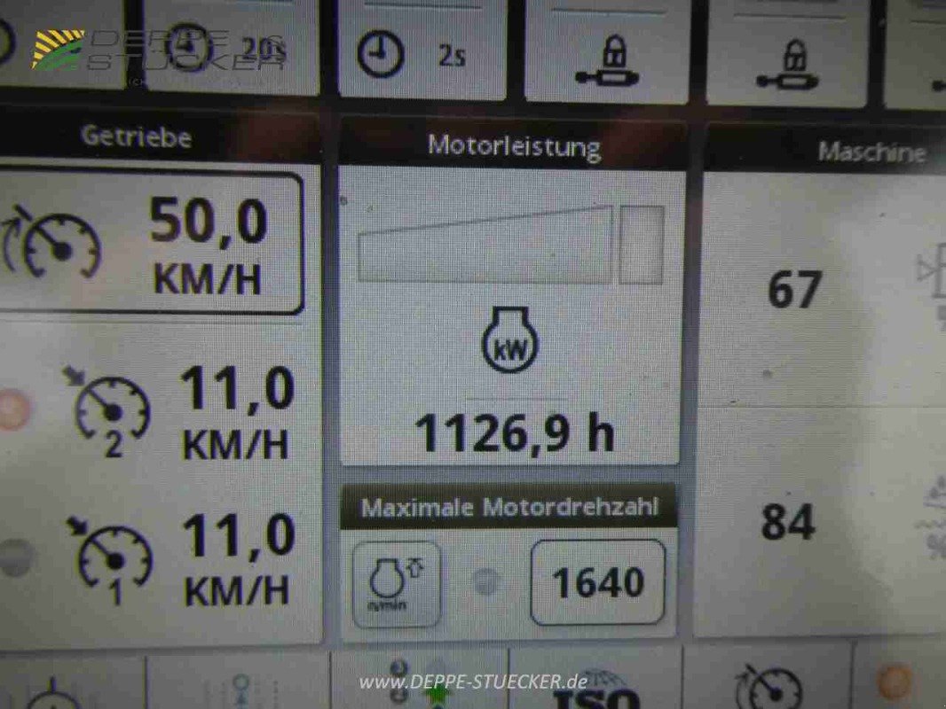 Traktor of the type John Deere 8R 370, Gebrauchtmaschine in Lauterberg/Barbis (Picture 17)