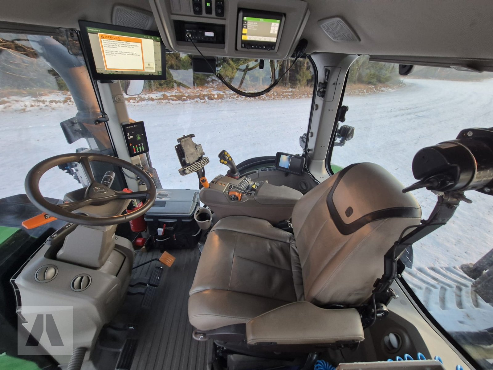 Traktor типа John Deere 8R 370, Gebrauchtmaschine в Lauterhofen (Фотография 8)