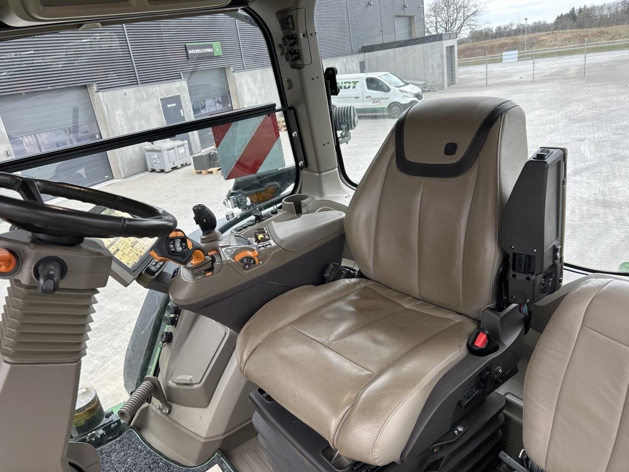 Traktor του τύπου John Deere 8R 370, Gebrauchtmaschine σε Randers SV (Φωτογραφία 13)