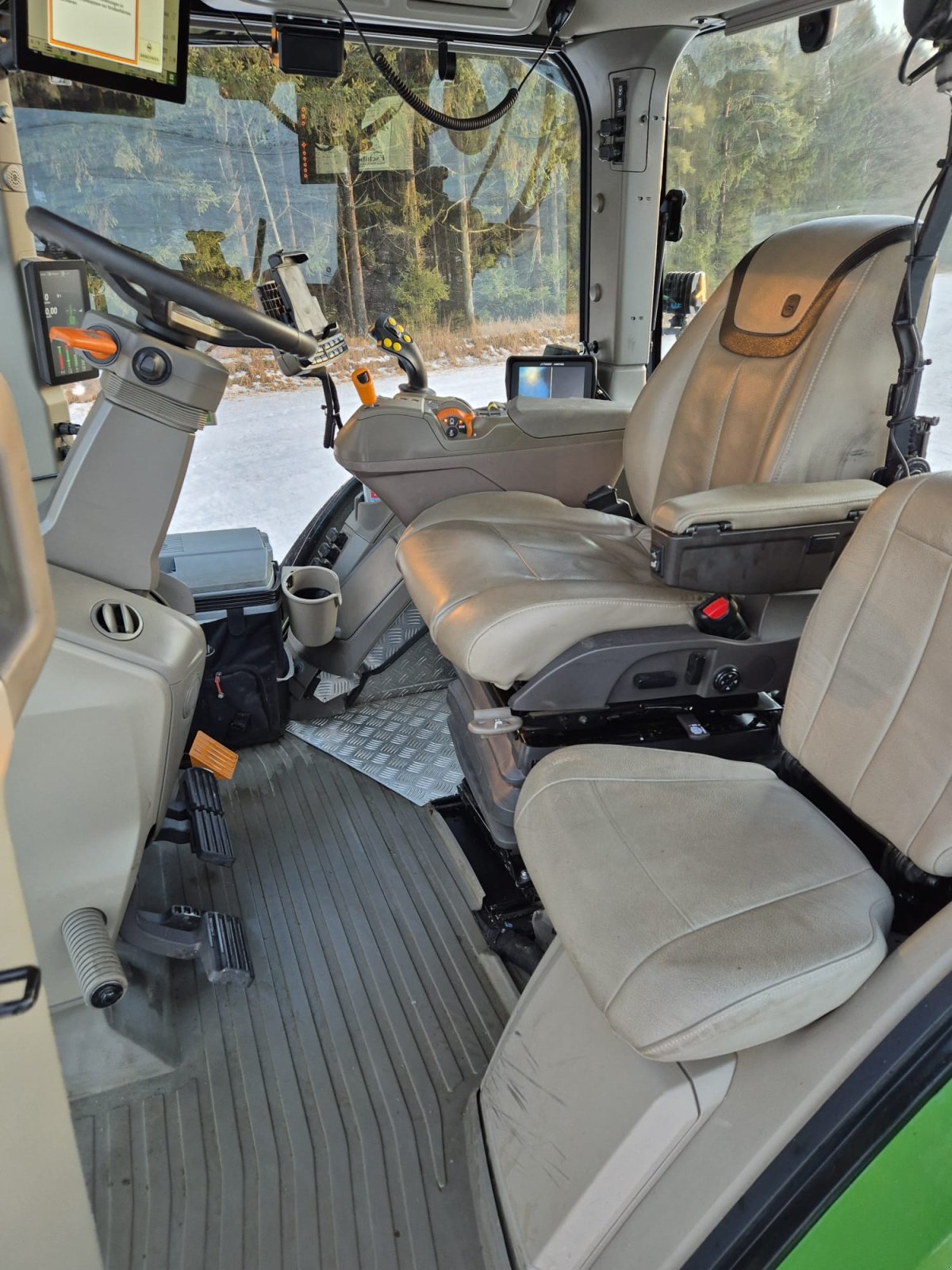 Traktor tip John Deere 8R 370, Gebrauchtmaschine in Lauterhofen (Poză 10)