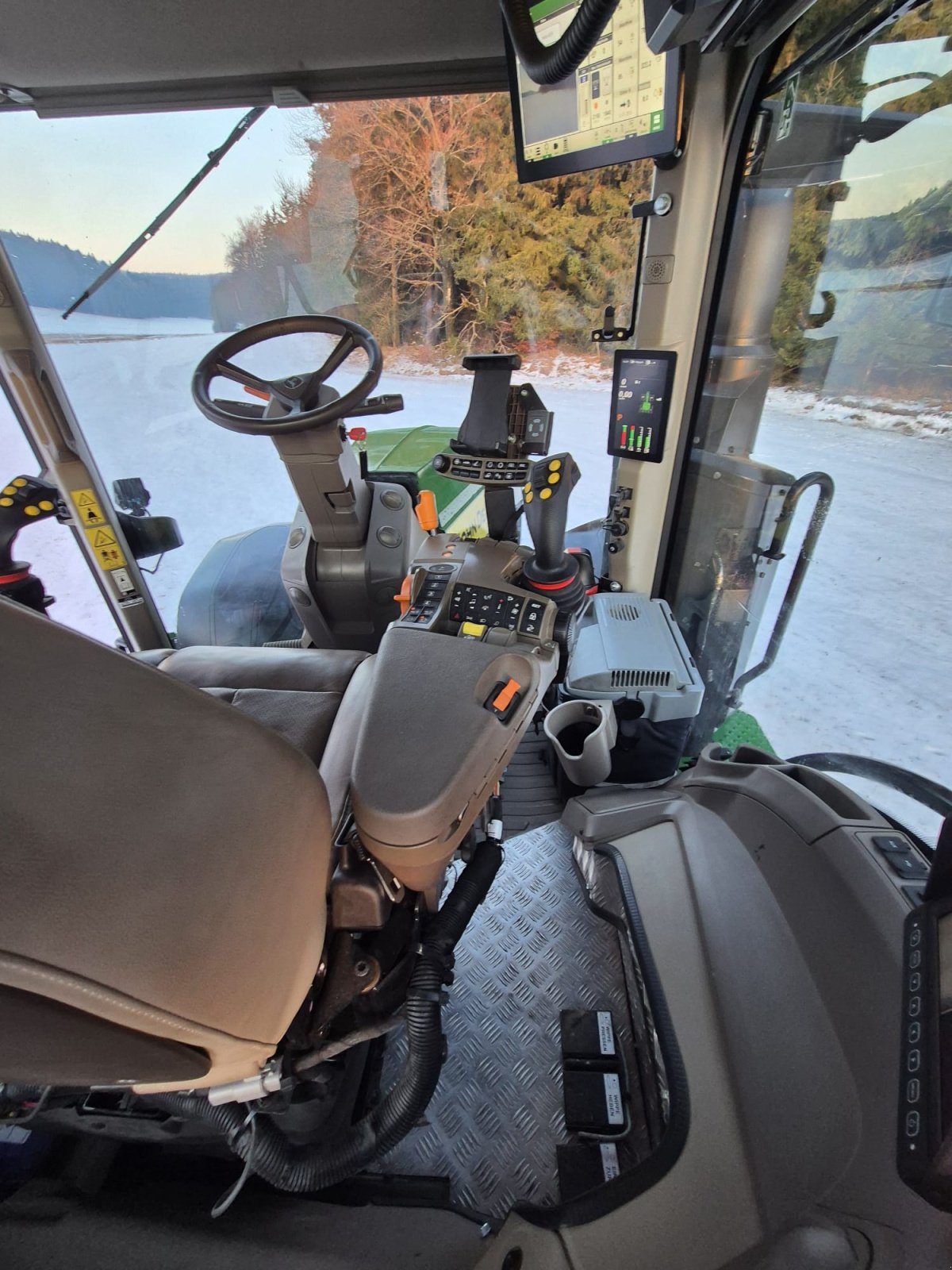 Traktor tip John Deere 8R 370, Gebrauchtmaschine in Lauterhofen (Poză 13)