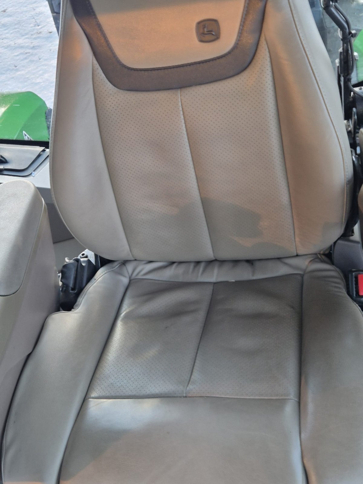 Traktor tip John Deere 8R 370, Gebrauchtmaschine in Lauterhofen (Poză 16)