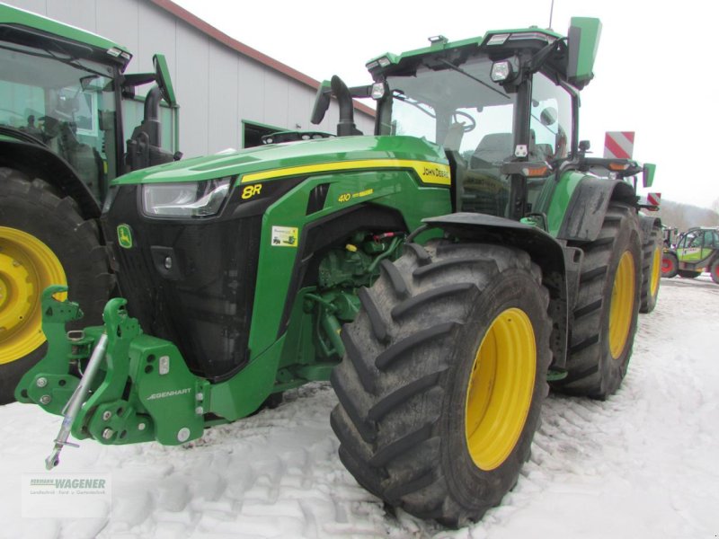 Traktor типа John Deere 8R 410  e23-50, Neumaschine в Bad Wildungen - Wega