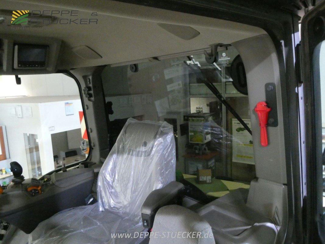 Traktor des Typs John Deere 8R 410, Gebrauchtmaschine in Lauterberg/Barbis (Bild 15)