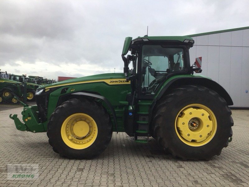 Traktor tipa John Deere 8R 410, Gebrauchtmaschine u Zorbau